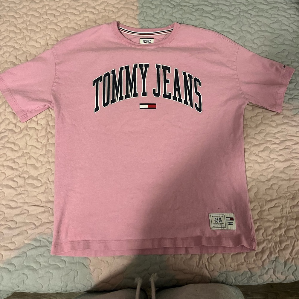 Tommy Hilfiger Pink Crewneck Tee